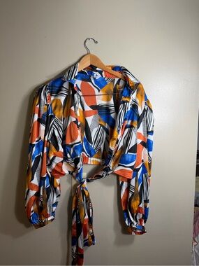 Live 4 Truth Womens 1X Abstract Geometric Tie Front Crop Top Blue Orange Artsy